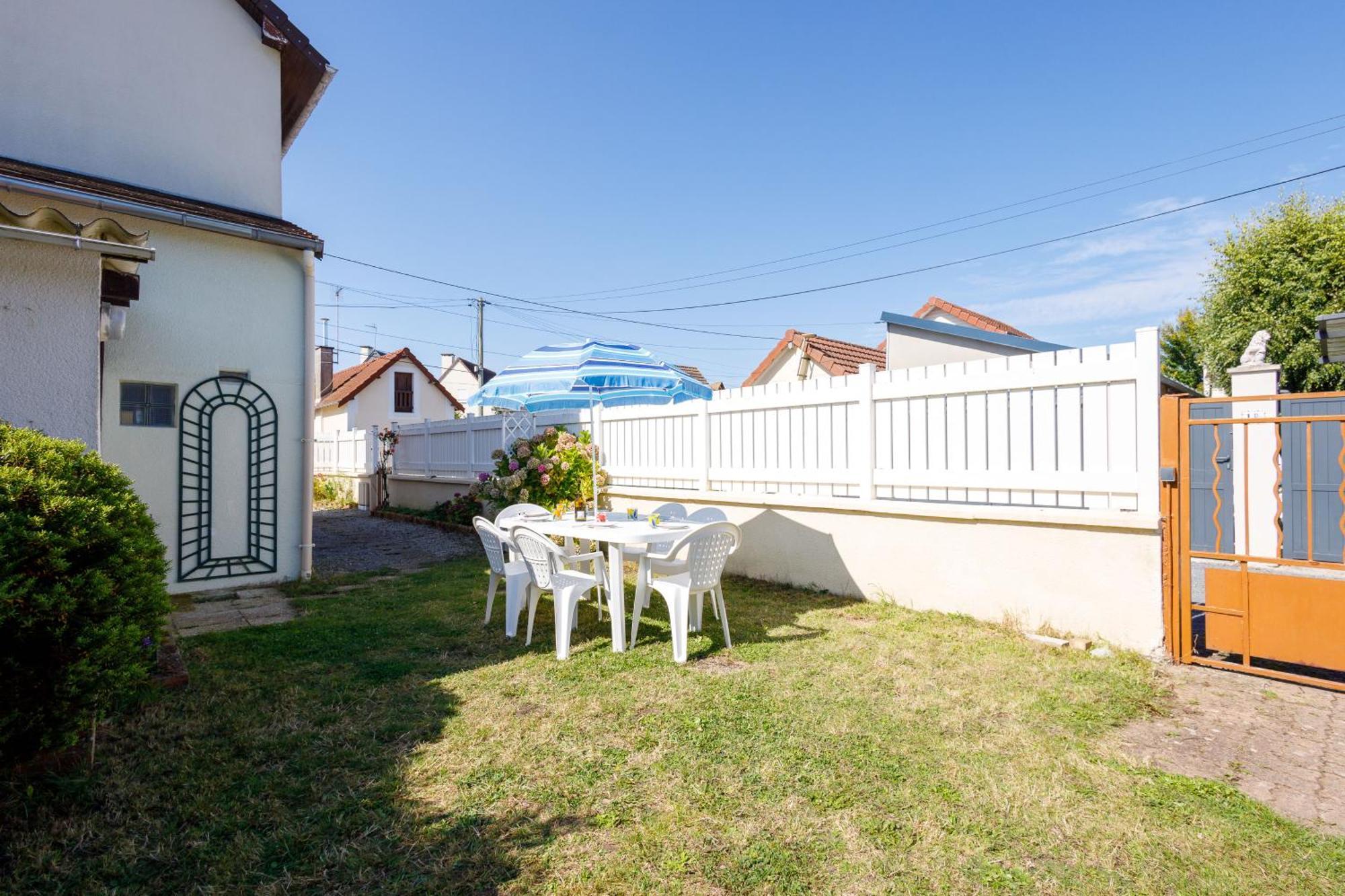 La Maison Cabourgeaise Proche Mer 외부 사진