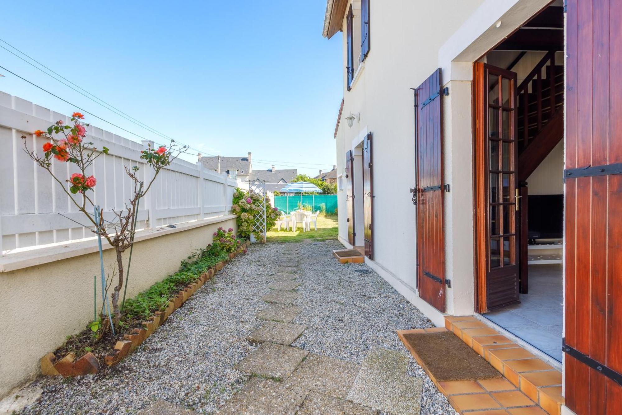 La Maison Cabourgeaise Proche Mer 외부 사진